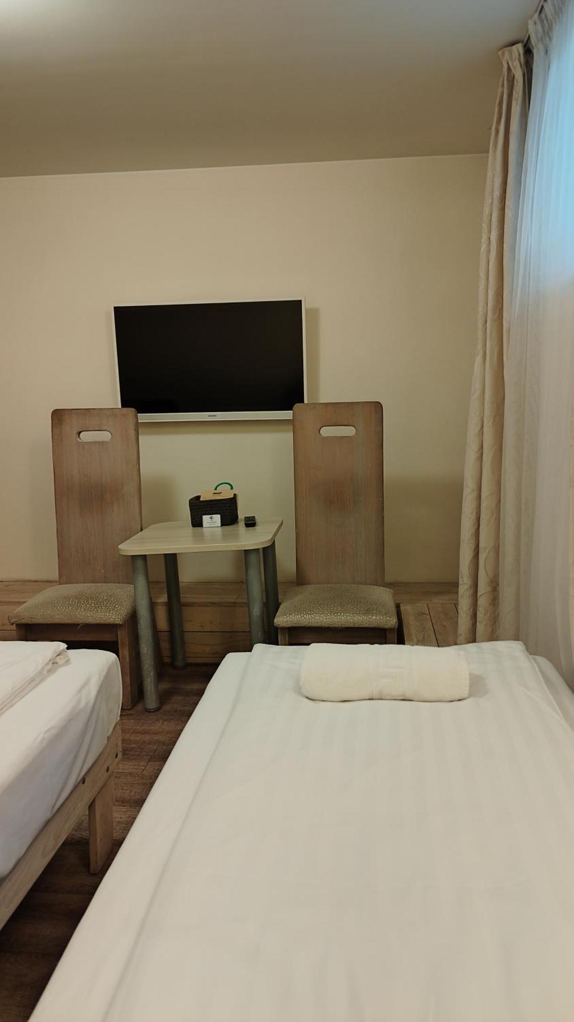 Kubu Ground Floor Rooms Klaipėda Eksteriør bilde