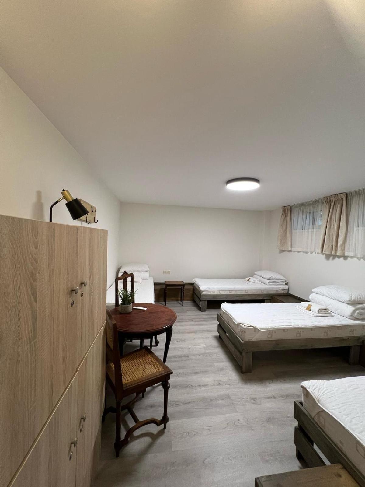 Kubu Ground Floor Rooms Klaipėda Eksteriør bilde